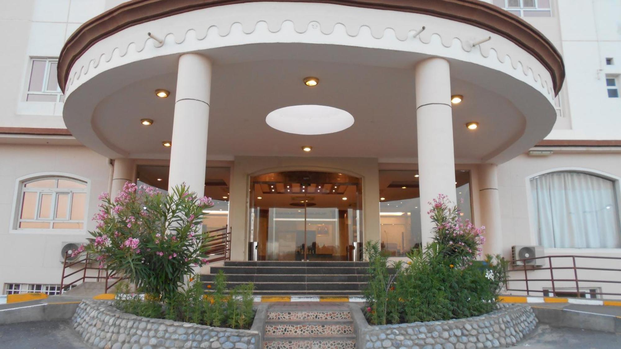 Nizwa Hotel Apartments Exterior foto